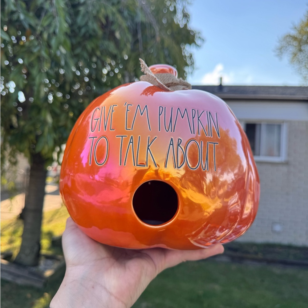 Rae Dunn GIVE ‘EM PUMPKIN TO TALK ABOUT Orange Luster Ceramic Pumpkin Birdhouse
